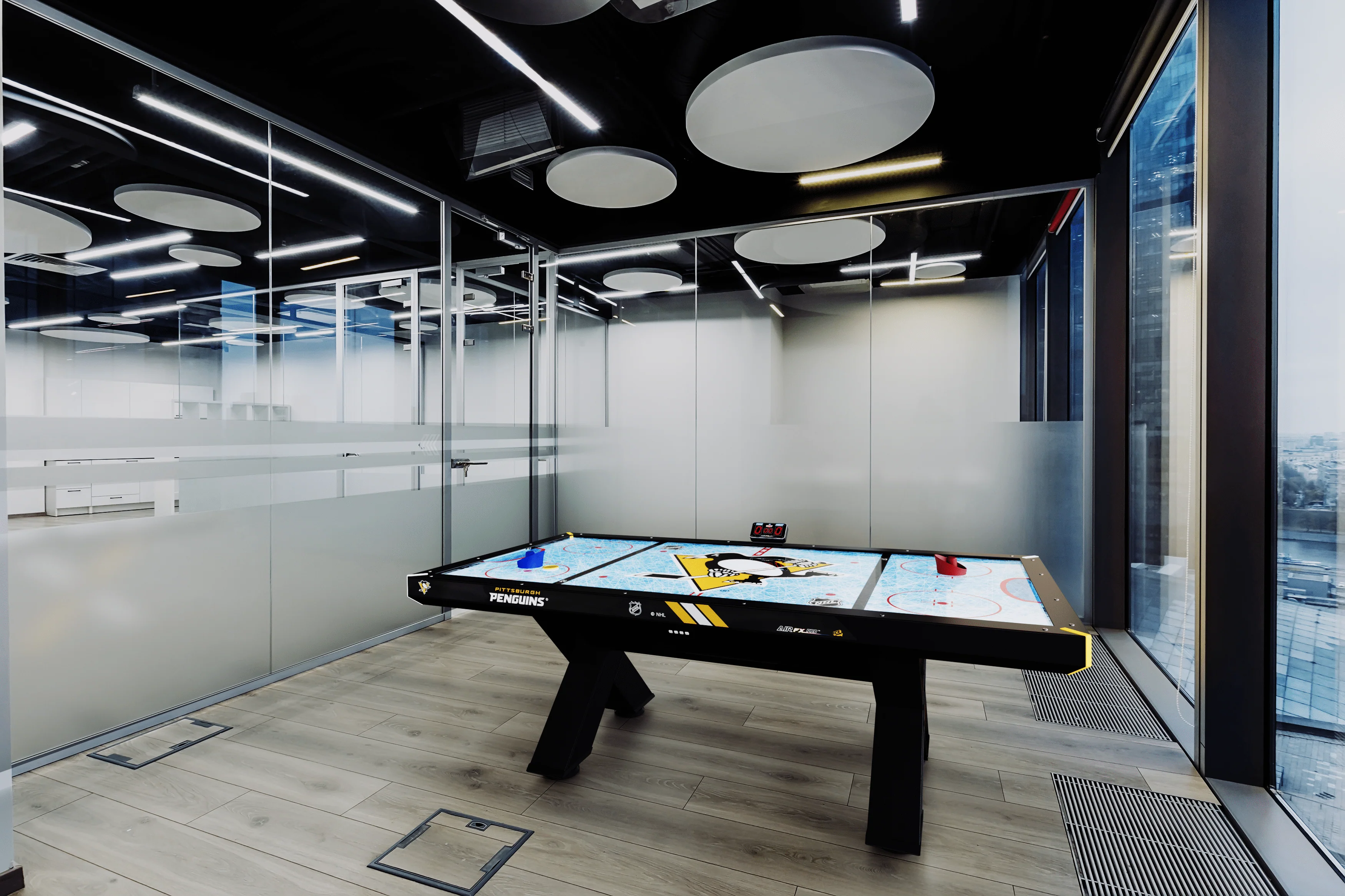 Pittsburgh Penguins NHL Air FX Pro Air Hockey - Image 3